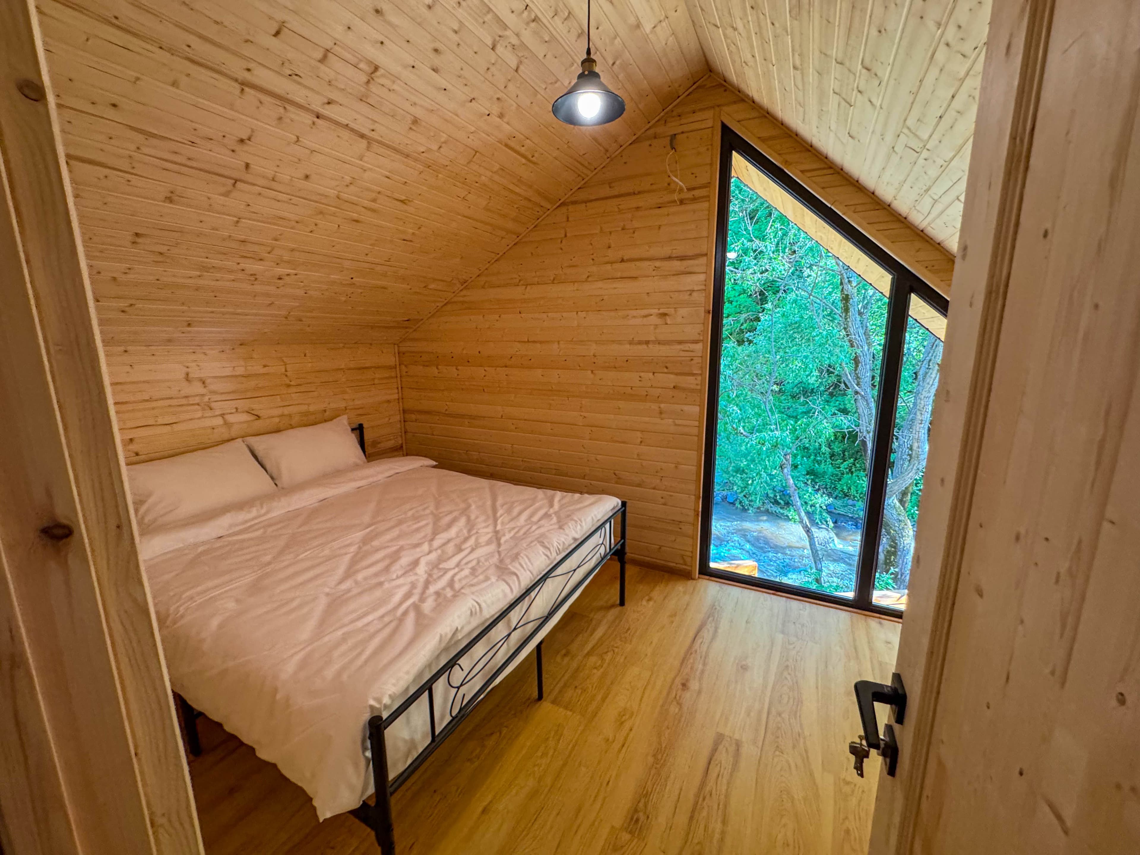 Big cottage image 6
