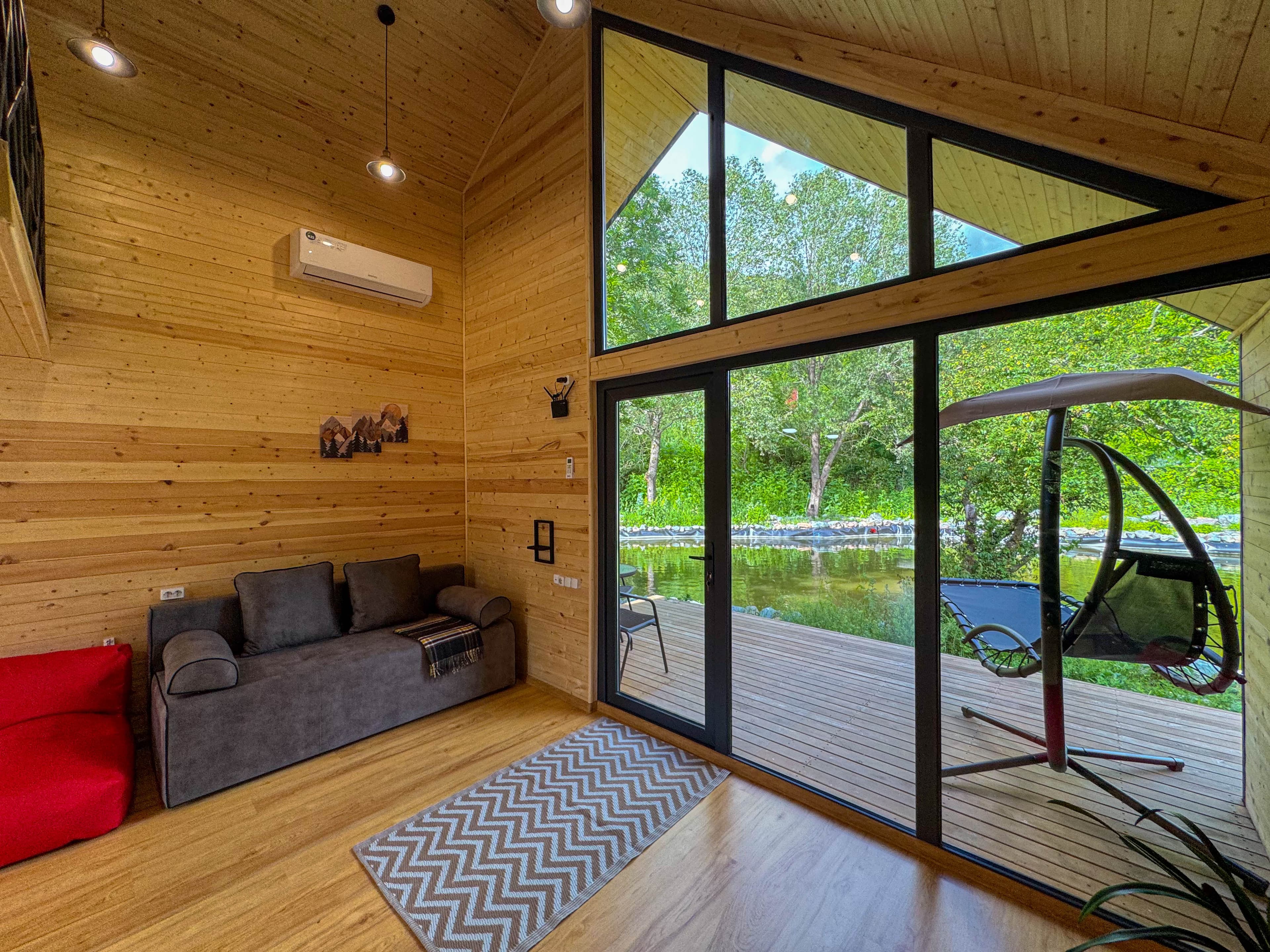 Small cottage with a view to the river with fishing access image 11